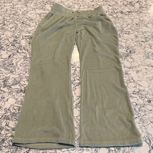 Abercrombie Kids Sage Velvet Stretch Pants